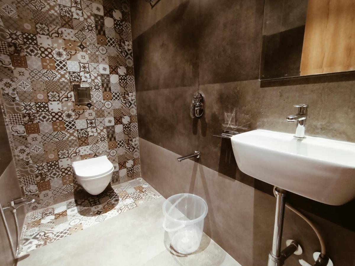 Hotel Prasad NX Mumbai Bagian luar foto