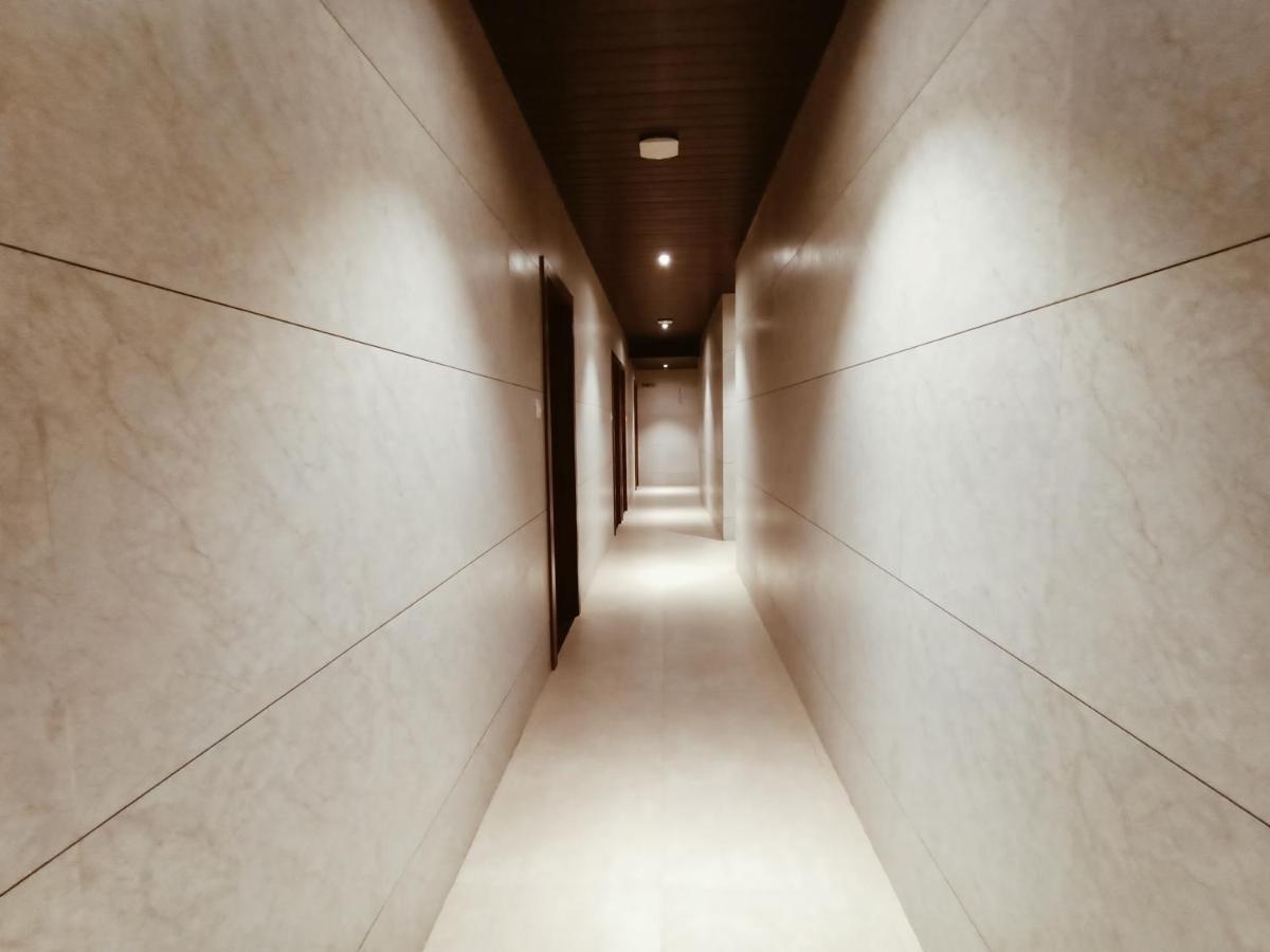 Hotel Prasad NX Mumbai Bagian luar foto